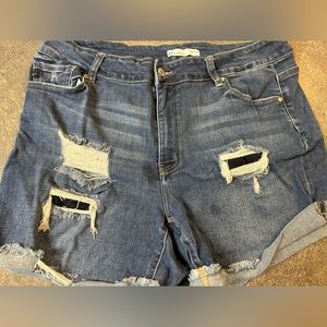 KanCan shorts, size 18